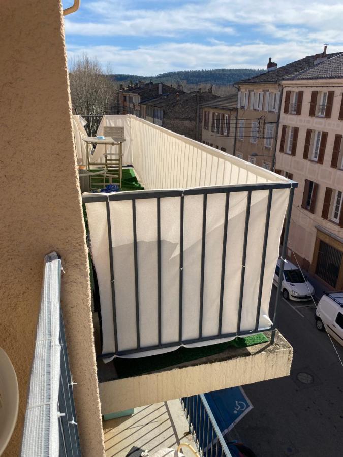 Appartement Salernes Centre Ville Exteriér fotografie